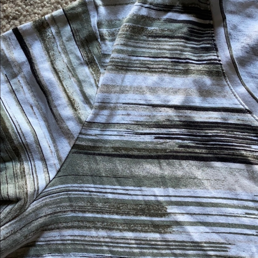 CLASSIC TEE - Picture 3 of 3